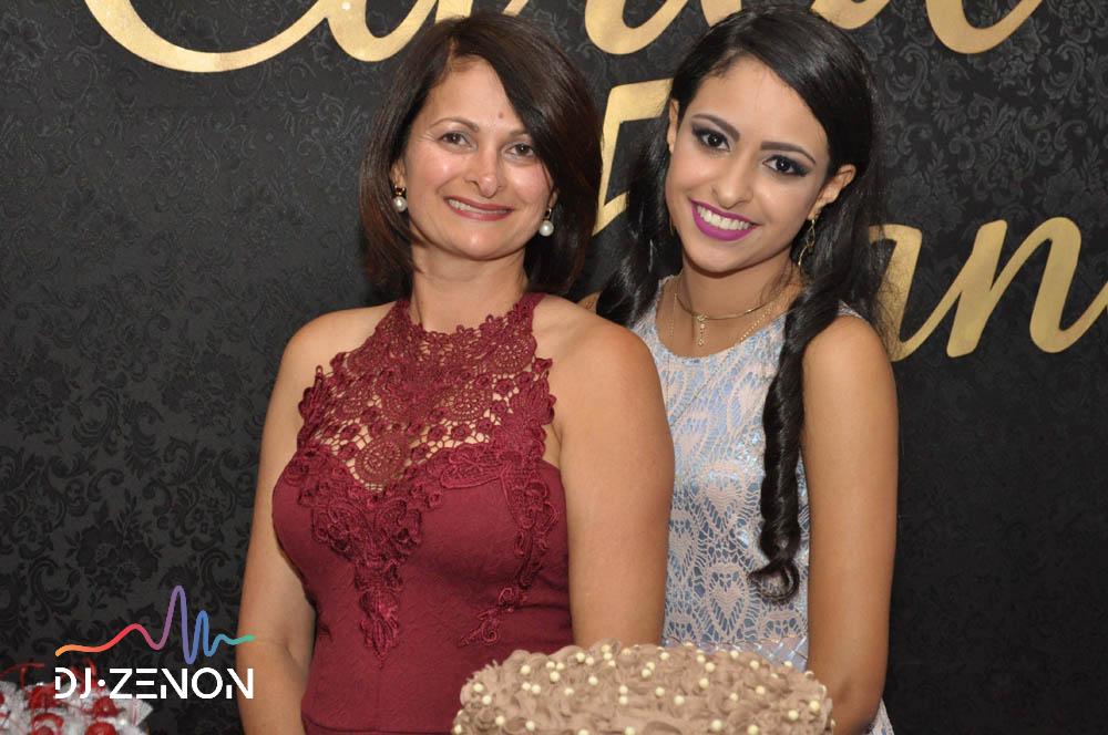 Carol – 15 anos Carol – 15 anos