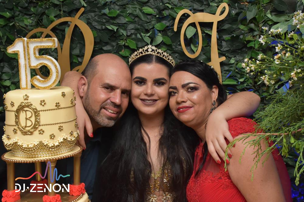 Bruna 15 anos Bruna 15 anos